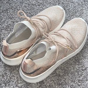 Adidas 9 1/2 brand new without tags